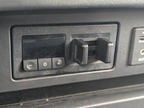 Used 2017 Nissan Titan PRO-4X AWD/4WD image 20