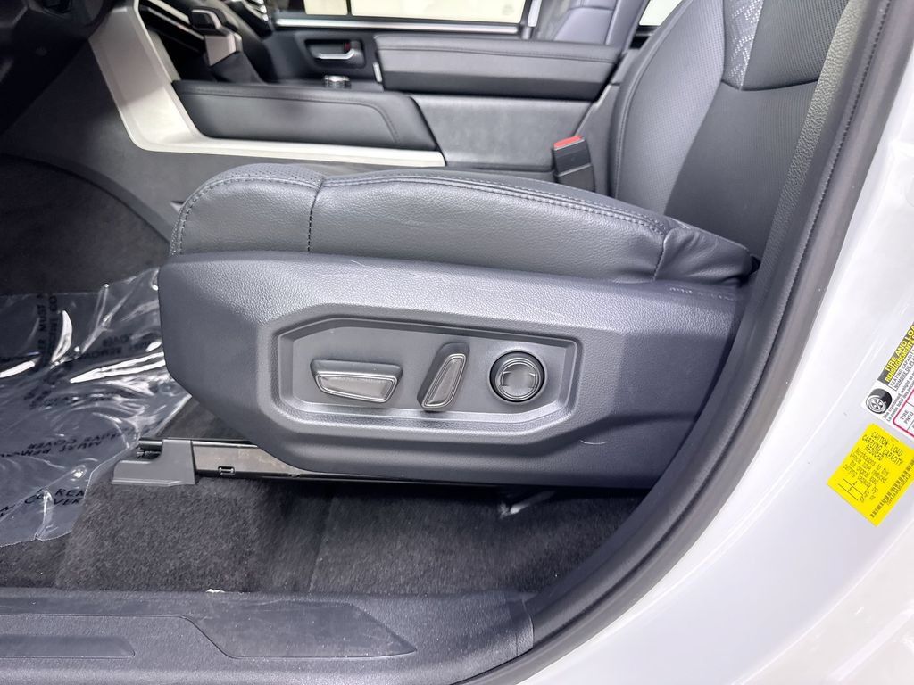Used 2025 Toyota Sequoia Limited AWD/4WD image 12