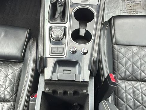 Used 2017 Nissan Maxima Platinum FWD image 9