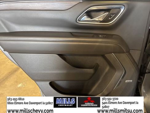 Used 2021 Chevrolet Tahoe LT w/ LT Signature Package image 12