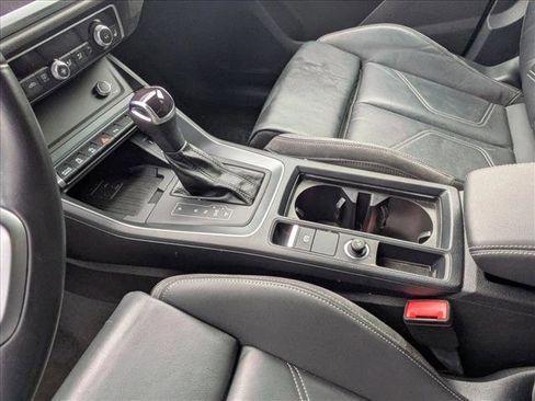 Used 2022 Audi Q3 2.0T Premium Plus image 17