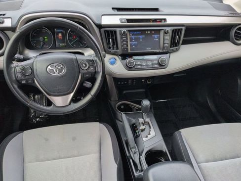 Used 2018 Toyota RAV4 XLE w/ Convenience Package image 26