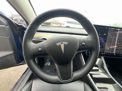 Used 2020 Tesla Model 3 Long Range image 16