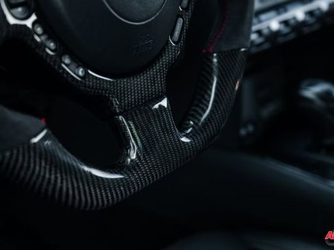 Used 2014 Nissan GT-R Premium image 31