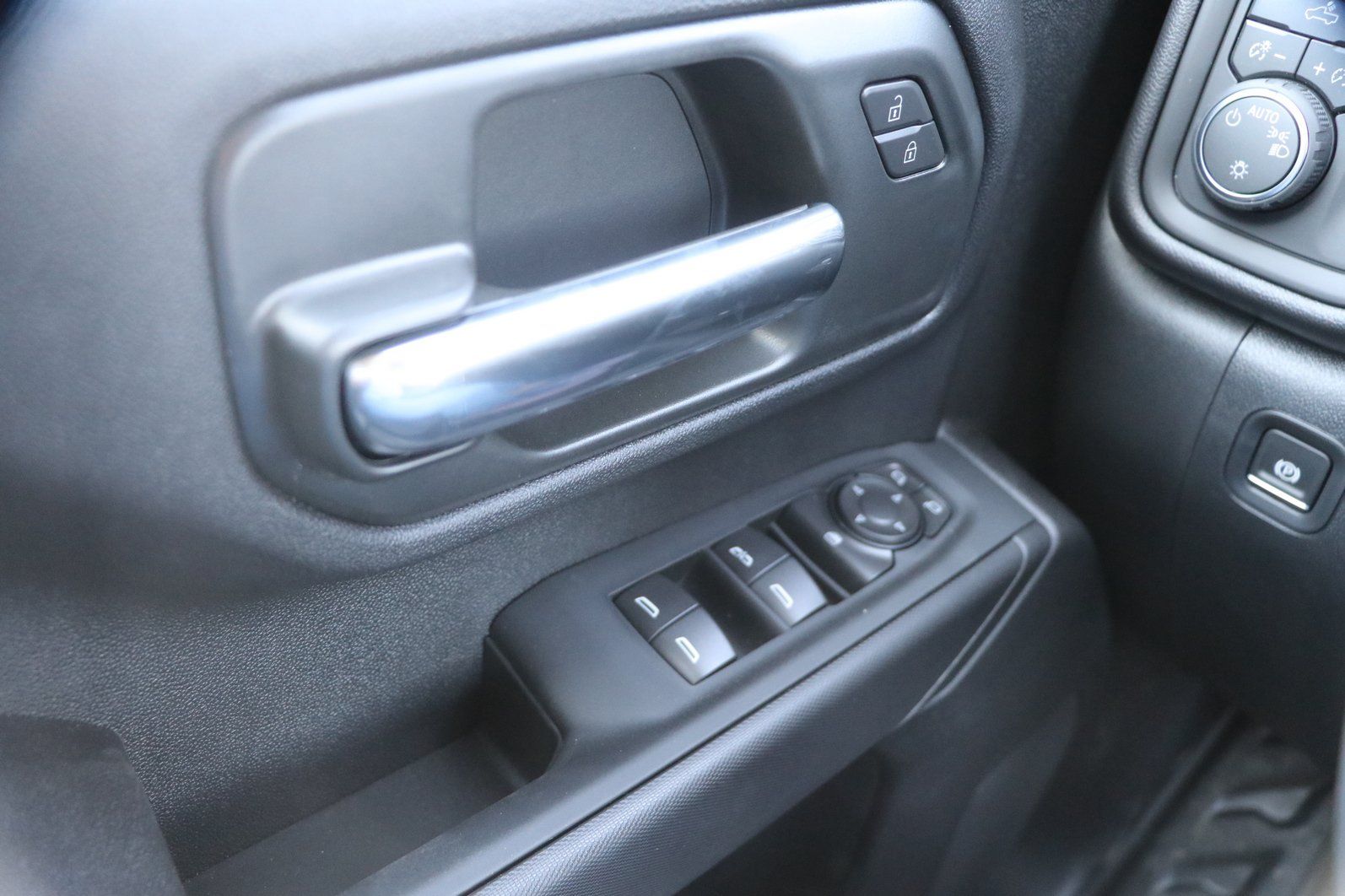 New 2026 Chevrolet Silverado 2500 W/T AWD/4WD image 11