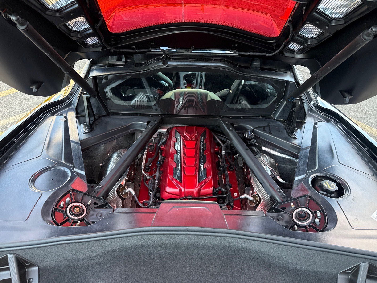 Used 2024 Chevrolet Corvette Stingray Preferred Cpe w/ Z51 Performance Package RWD image 24