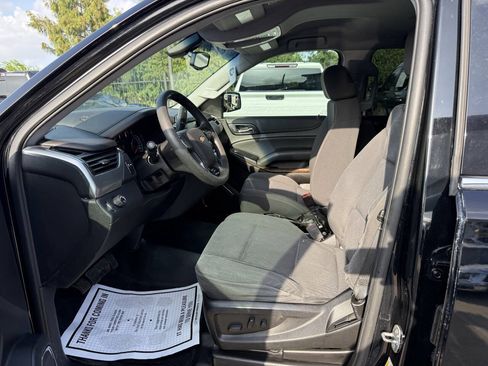 Used 2020 Chevrolet Tahoe 2WD w/ Remote Keyless Entry Package image 7