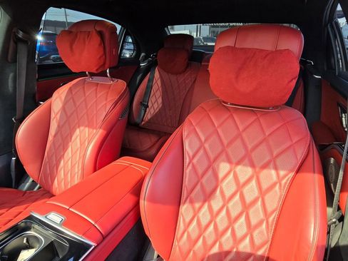 Certified 2022 Mercedes-Benz S 580 4MATIC Sedan w/ AMG Line Package image 25