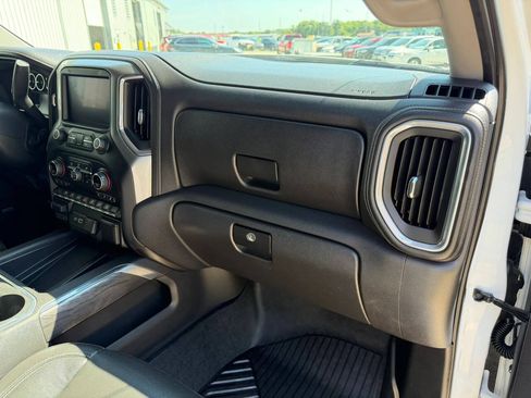 Used 2020 Chevrolet Silverado 1500 LTZ AWD/4WD image 20
