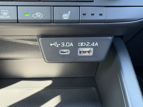 New 2026 Subaru Outback Premium image 23