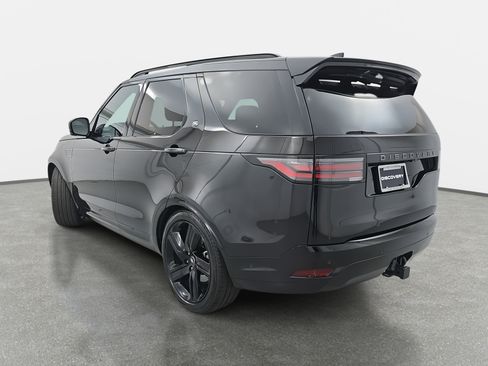 Certified 2025 Land Rover Discovery Dynamic SE image 7