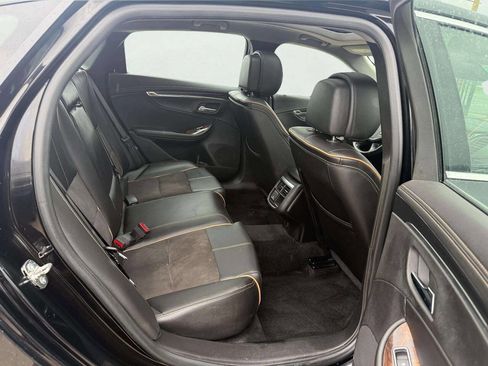 Used 2014 Chevrolet Impala LT image 13