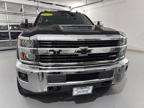 Used 2017 Chevrolet Silverado 2500 LTZ w/ Duramax Plus Package image 2