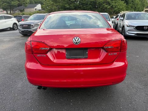 Used 2012 Volkswagen Jetta SE FWD image 10
