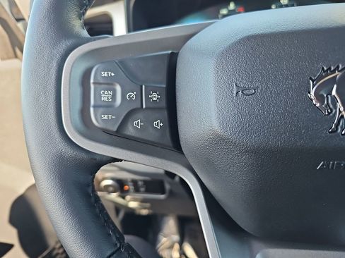 New 2025 Ford Bronco Outer Banks image 16