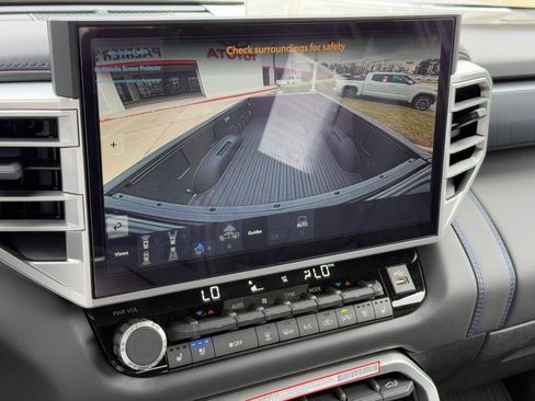 New 2025 Toyota Tundra Platinum image 30