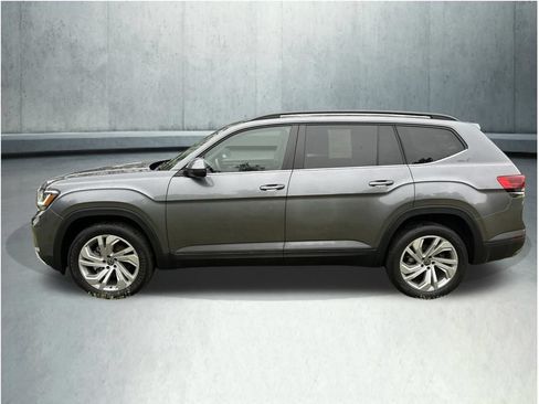 Used 2021 Volkswagen Atlas SE AWD/4WD image 2