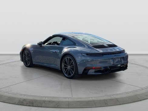 Used 2024 Porsche 911 Carrera RWD image 6