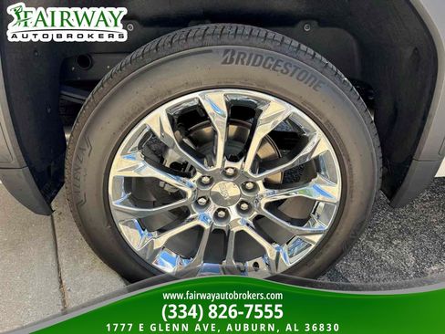 Used 2024 GMC Sierra 1500 Denali w/ Denali Reserve Package AWD/4WD image 36