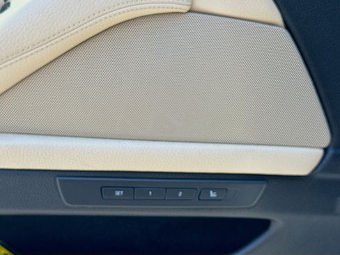 Used 2016 BMW 528i Sedan RWD image 24