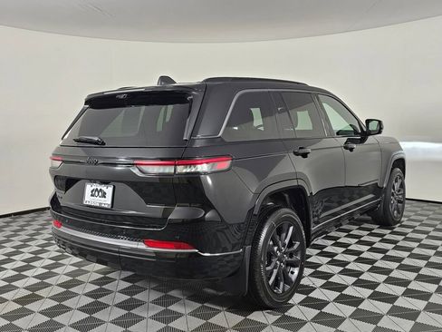 New 2026 Jeep Grand Cherokee Limited AWD/4WD image 4