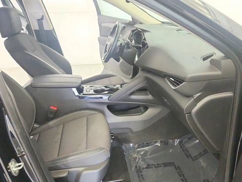 Used 2023 Buick Envision Preferred FWD image 23