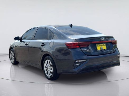 Used 2021 Kia Forte Sedan FWD image 3