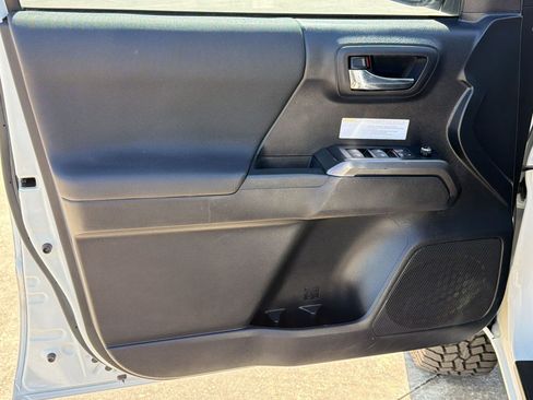 Used 2018 Toyota Tacoma TRD Pro image 23