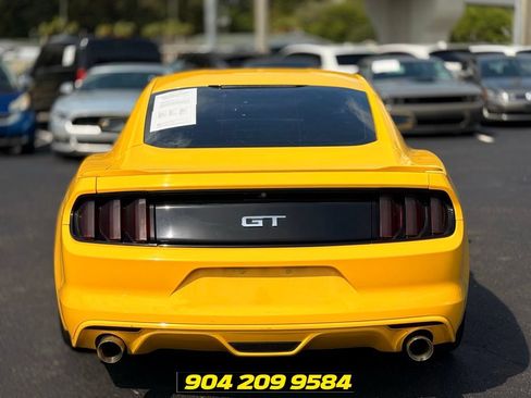 Used 2017 Ford Mustang GT RWD image 6