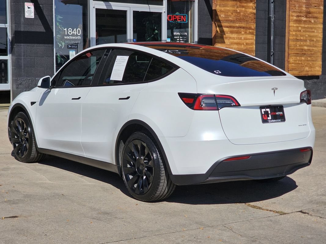 Used 2023 Tesla Model Y Long Range AWD/4WD image 11