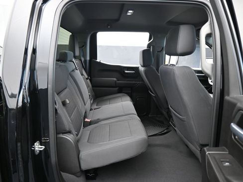 Used 2021 Chevrolet Silverado 1500 LT image 33