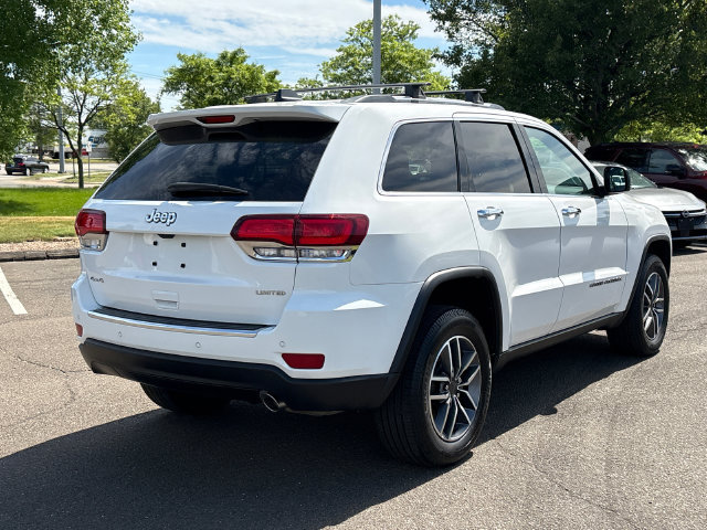 Used 2022 Jeep Grand Cherokee Limited w/ Tech Group AWD/4WD image 2