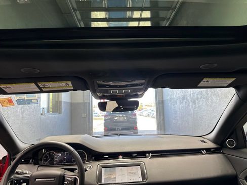 Used 2023 Land Rover Range Rover Evoque R-Dynamic S AWD/4WD image 21