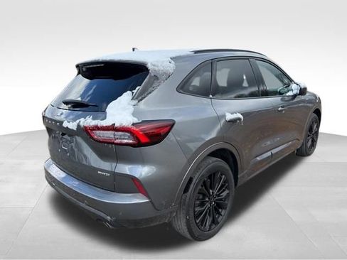 Certified 2024 Ford Escape ST-Line Elite w/ Premium Technology Package image 4