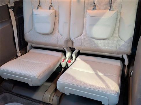 Used 2018 Lexus GX 460 Luxury image 17