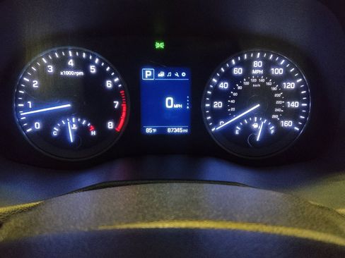 Used 2018 Hyundai Tucson Value FWD image 23