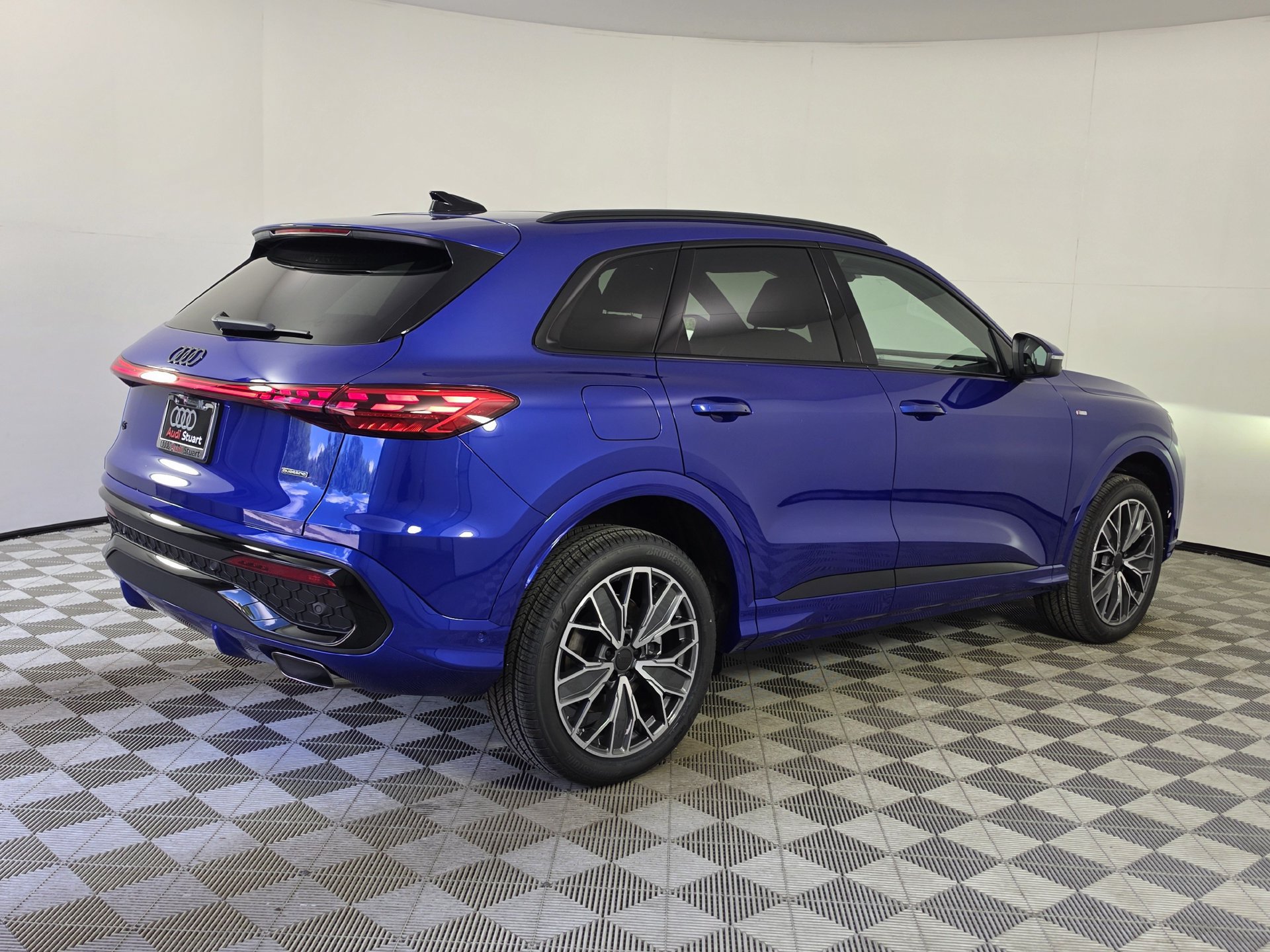 New 2026 Audi Q5 Premium Plus AWD/4WD image 7