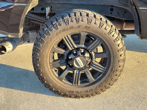 Used 2019 Ford F250 Limited w/ FX4 Off-Road Package AWD/4WD image 5