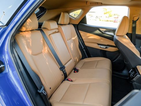 Used 2023 Lexus NX 250 FWD w/ Premium Package image 28