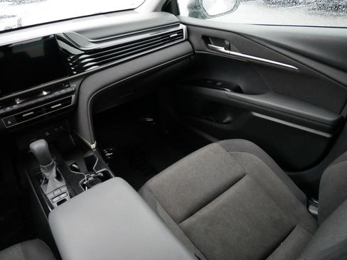 Certified 2025 Toyota Camry LE FWD image 11