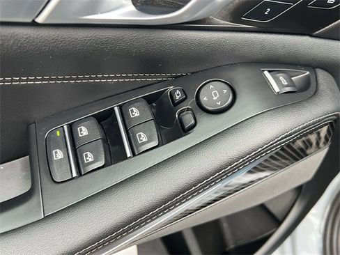 Used 2025 BMW X5 M60i image 26