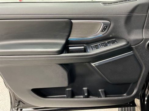 Used 2025 Ford Expedition Max Platinum image 22