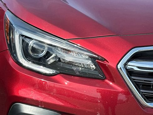 Used 2019 Subaru Outback 2.5i Limited image 8