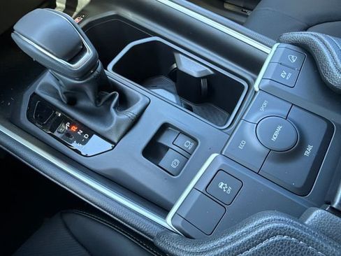 New 2026 Toyota Grand Highlander Limited image 30