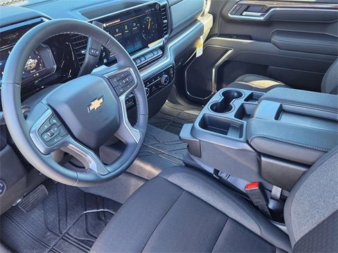 Used 2025 Chevrolet Silverado 1500 LT w/ Protection Package image 21