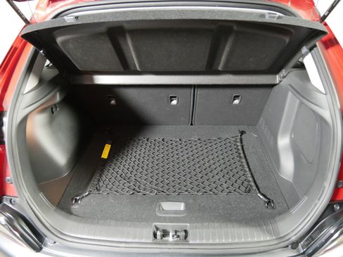 Used 2022 Hyundai Kona Limited AWD/4WD image 18