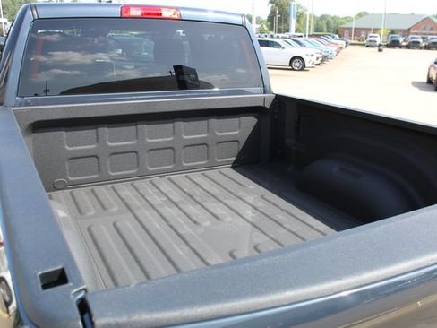Used 2026 RAM 2500 Big Horn AWD/4WD image 5