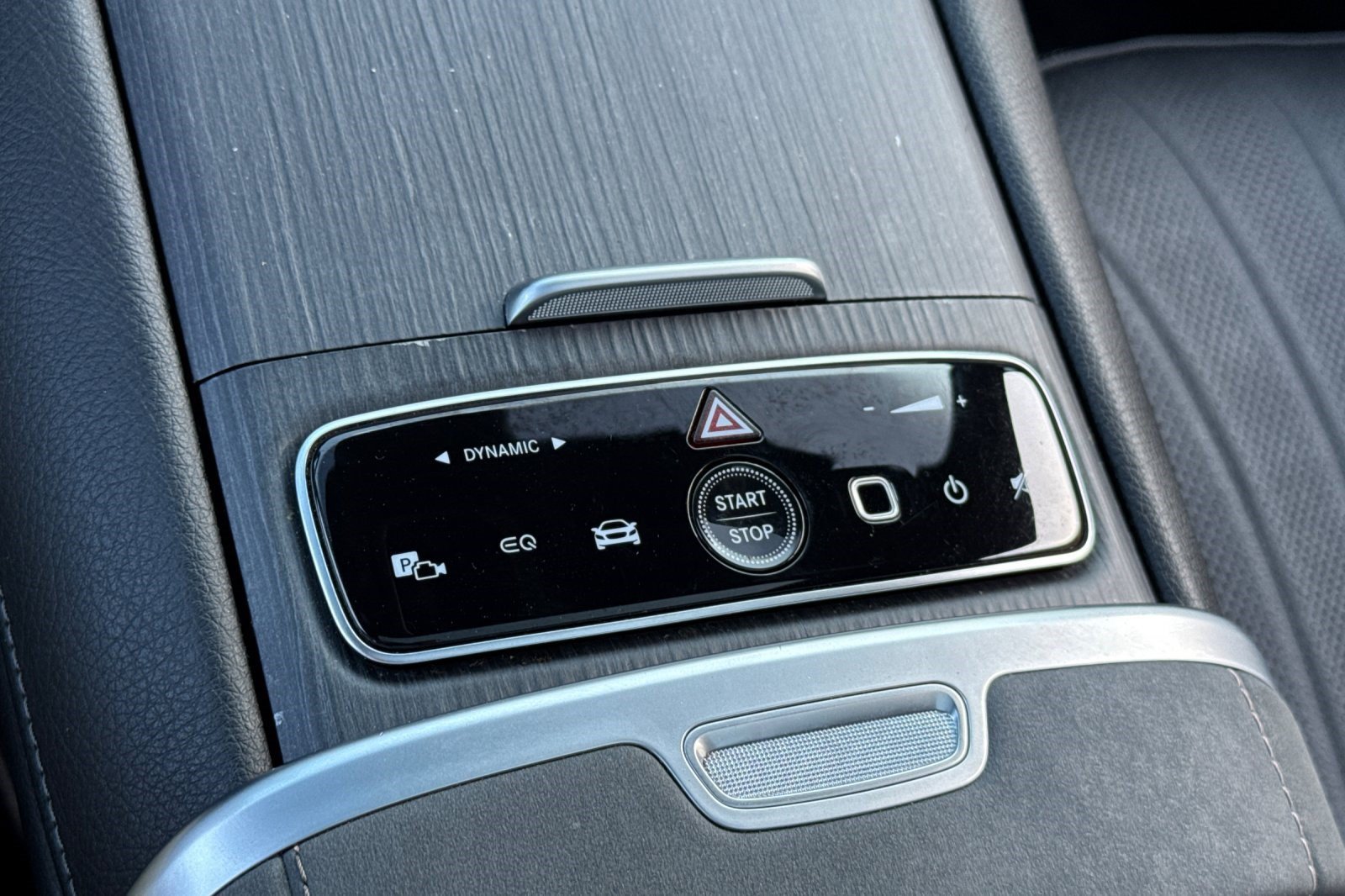 Certified 2024 Mercedes-Benz EQS 450+ SUV image 17