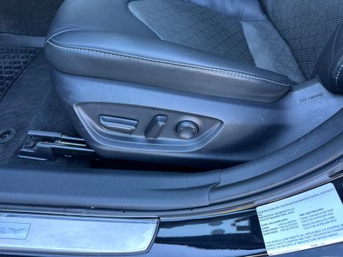 Used 2023 Toyota Camry XSE FWD image 19