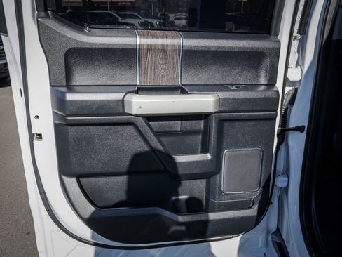 Used 2020 Ford F250 Lariat w/ Lariat Value Package AWD/4WD image 33